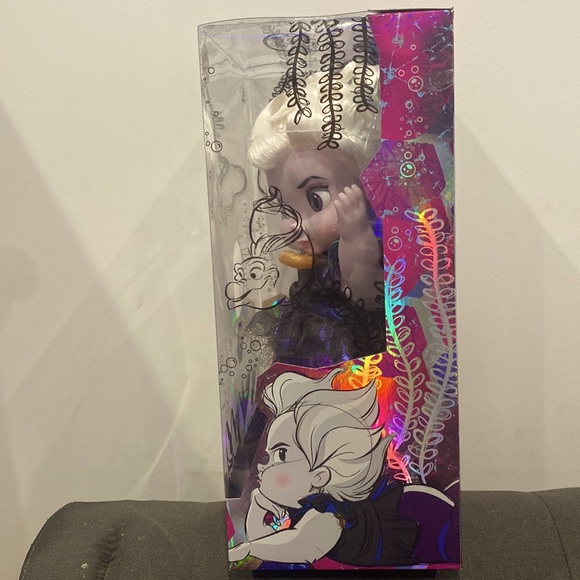 COPY - Disney Animators’ Collection - Ursula - Picture 4 of 5